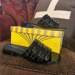 Circus by Sam Edelman Glossy Black Sandals